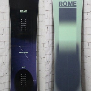 Rome SDS Women's Ravine Snowboard Size 147 cm Directional Demo