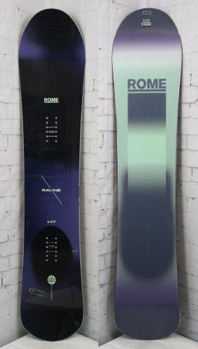 Rome SDS Women's Ravine Snowboard Size 147 cm Directional Demo