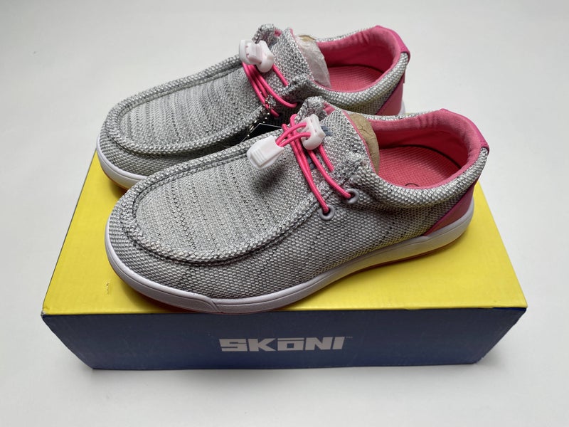 Skoni Slip-On Golf Shoes Gray Pink Women's SZ 7 (SKWGS004)