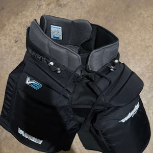 Intermediate Medium Vaughn Velocity V9 Pro Hockey Goalie Pants (Used)
