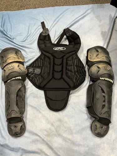 Youth Rawlings Catcher's Set (Used)