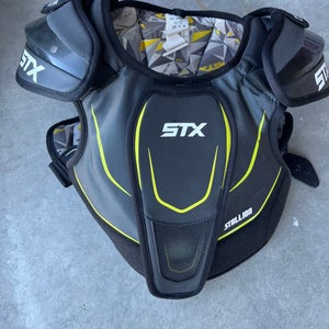Large Youth STX Shoulder Pads (Used)