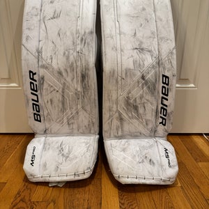 32" Bauer Supreme M5 Pro Goalie Leg Pads (Used)