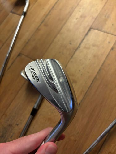 Men's Right Handed Wedge Wedge Flex 48 Degree Steel Shaft (Used)