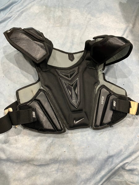 Medium Adult Nike Vapor Shoulder Pads (Used)
