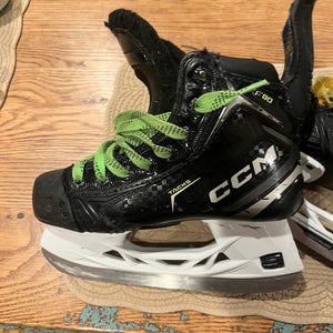 2024 CCM Tacks XF 80 Hockey Skates Regular Width Size 1.5 (Used)