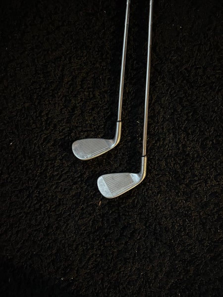 Men's Strata 6 Iron and 8 Iron Right Handed Regular Flex Steel Shaft (Used)