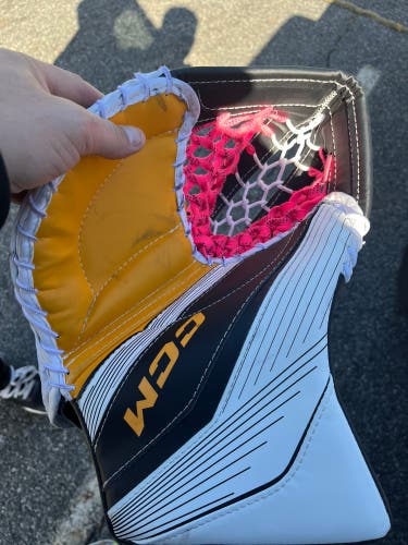 CCM Eflex 6.5 Full Right (Used)