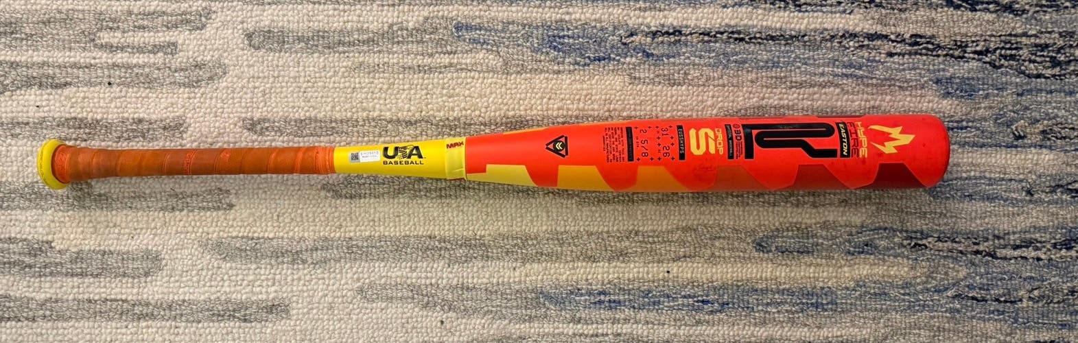2025 Easton Hype Fire Composite USABat Certified Bat (-5) 26 oz 31" (Used)