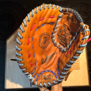 Nokona LH First Base Baseball Glove 14" (Used)