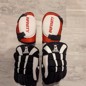 Youth Junior Small Elbow Pads and 8 Inch Gloves - Gently used great condition