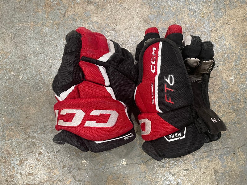 CCM JetSpeed FT6 Gloves 11" (Used)