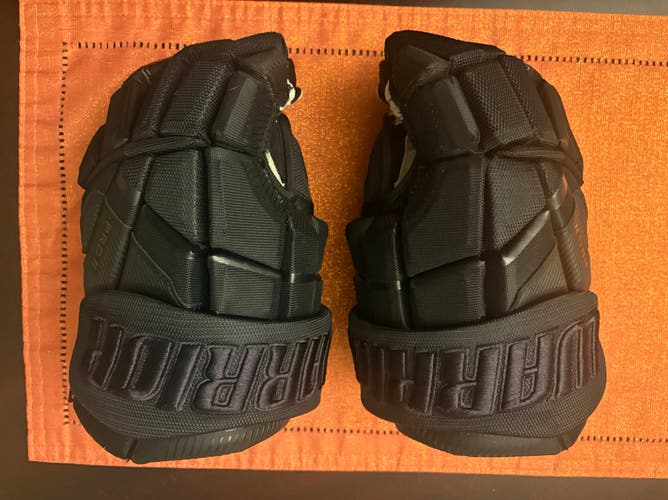 Warrior Pro Series II Gloves 13" (Used)