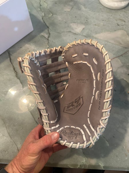 2023 Rawlings RH First Base Softball Glove 12.5" (Used)