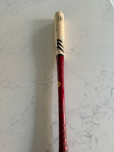 Marucci AM22 Maple Bat (-3)