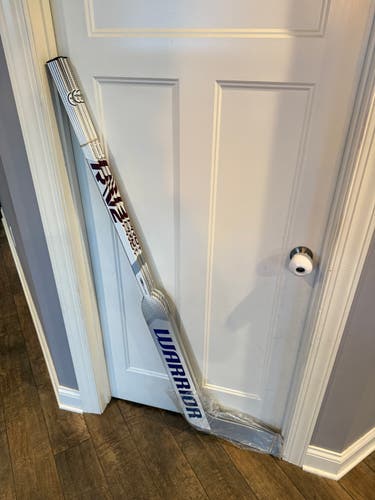 Senior Warrior Ritual V2 Pro+ Regular Goalie Stick 25" Paddle Pro Stock (New)