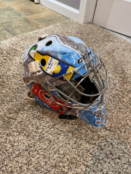 Senior Large CCM Axis Pro Goalie Mask (Used)
