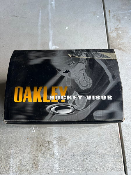 Oakley Hockey Visor New size Large