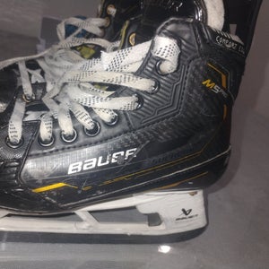 2022 Bauer Hockey Skates 5.5 (Used) Fit 2