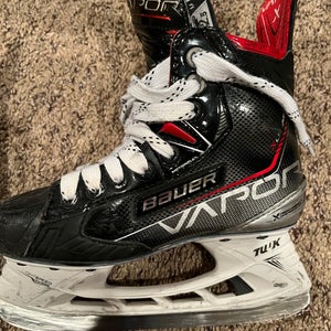 Bauer Vapor X LTX Pro Hockey Skates Regular Width Size 2.5 (Used)