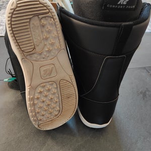 Size M 7.5 (W 8.5) K2 belief Snowboard Boots (Used)