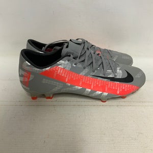 Used Nike Soccer Cleats Grey Senior 8.5 11823-S000035690