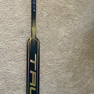 True HZRDUS 9X4 Regular Goalie Stick 26" Paddle Pro Stock (Used)