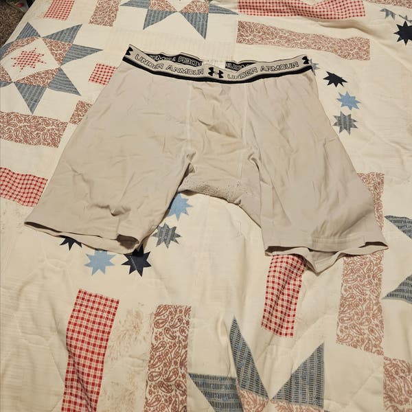 XL Men's Under Armour Compression Shorts(Used) SidelineSwap