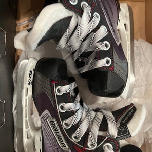 Bauer Vapor X Hockey Skates Regular Width 7 (New)