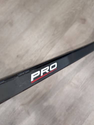 Senior PRO Red Line OG Right Handed Hockey Stick Toe Pattern (Used)