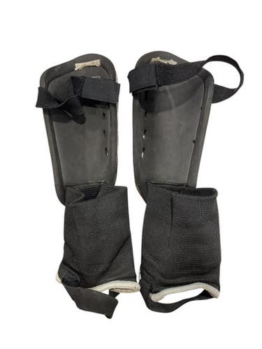 Used Dsg Soccer Shin Guards Youth Grey Youth 11847-S000030782