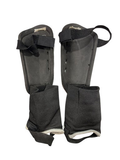 Used Dsg Soccer Shin Guards Youth Grey Youth 11847-S000030782