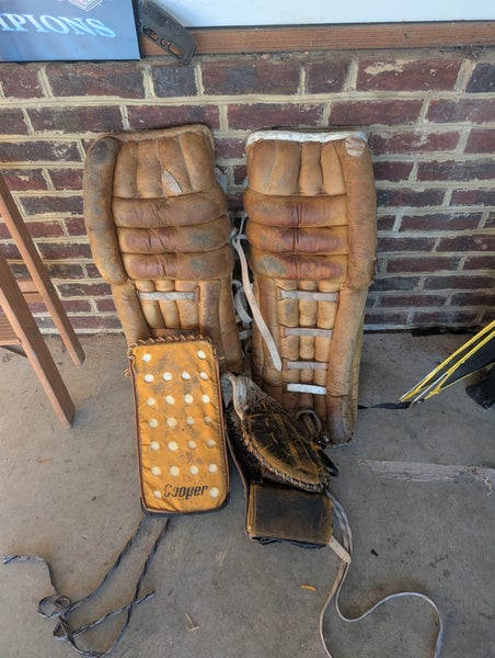 31" koho/cooper all leather Goalie Full Set (Used)