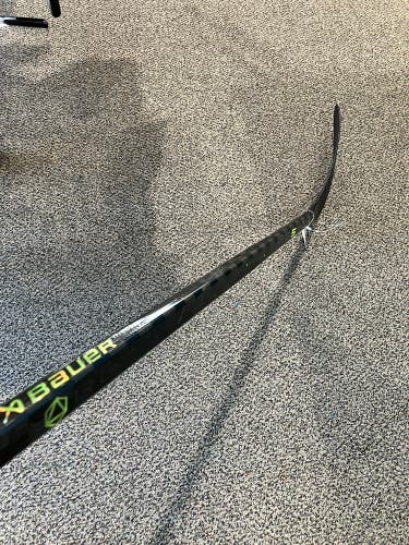 Senior Bauer Ag5nt Hockey Stick Right Handed | P92 (Used)