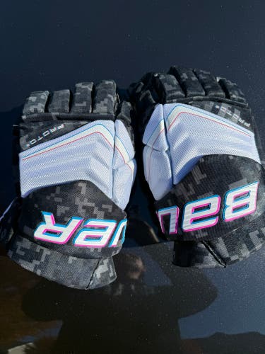 Bauer Vapor 2X Pro Gloves 14" (Used)