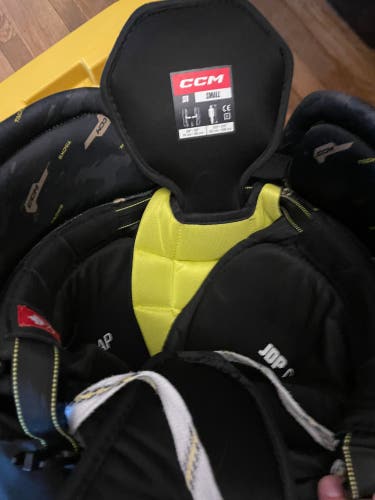 Senior Small CCM Tacks AS 580 Hockey Pants (Used)