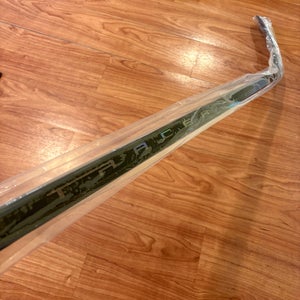 Senior Bauer Nexus Tracer Right Handed Hockey Stick P92 (New)