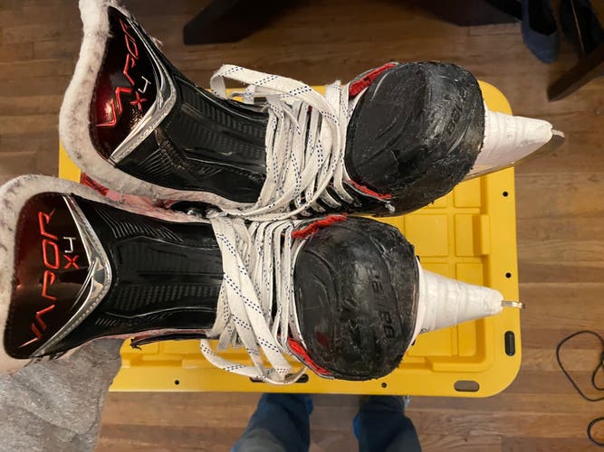 2023 Bauer Vapor X4 Hockey Skates 8 (Used)