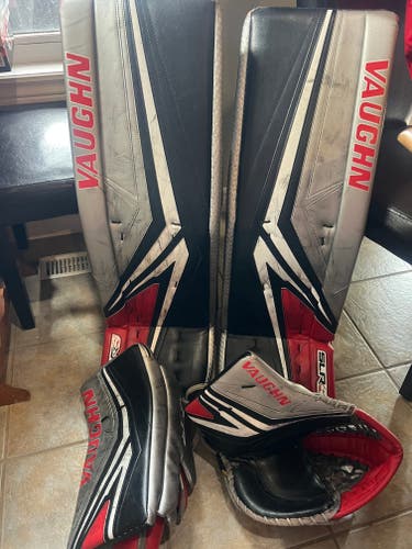 34 + 2 Vaughn SLR4 Pro Carbon Goalie set