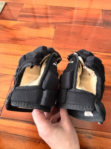 CCM Gloves 9" (Used) please see pics for specifics