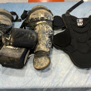 Youth Wilson EZ Gear Kit Catcher's Set (Used)