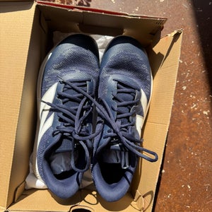 Blue Men's Size M 10.5 (W 11.5) Adult New Balance Shoes (New)