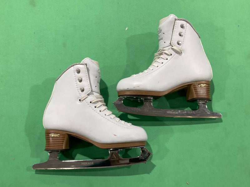 Used Junior Jackson Ultima Elle Figure Skates Size 2 | GREAT CONDITION