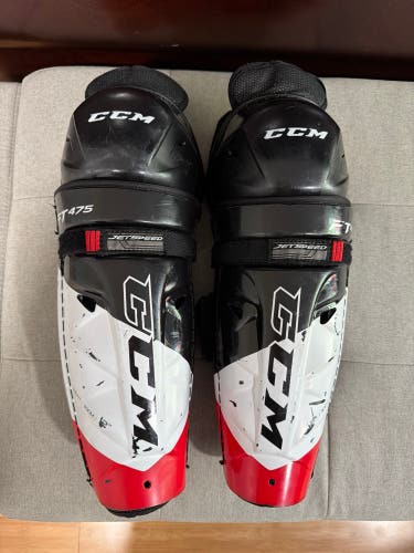 Junior CCM Jetspeed FT475 12" Shin Pads (Used)