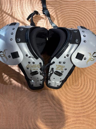 XS Youth All Star Catalyst Shoulder Pads (Used)