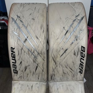 Medium Bauer Hyperlite Goalie Leg Pads (Used)