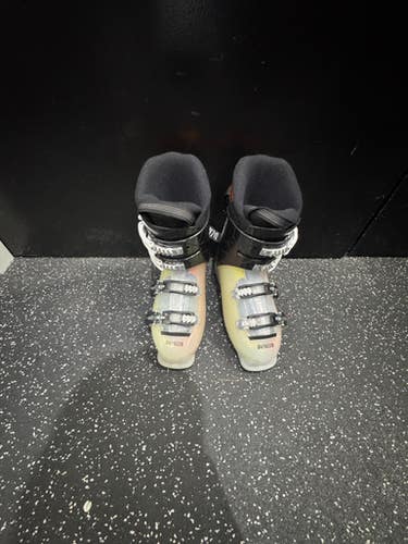 Used Dalbello MENACE 4 Mens DH Ski Boot Black 290 MP - M11 - W12 11849-S000033290