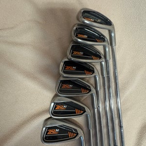 Men's Pinemeadow ZR30 Right Handed Iron Set Regular Flex 7 Pieces Steel Shaft (Used)