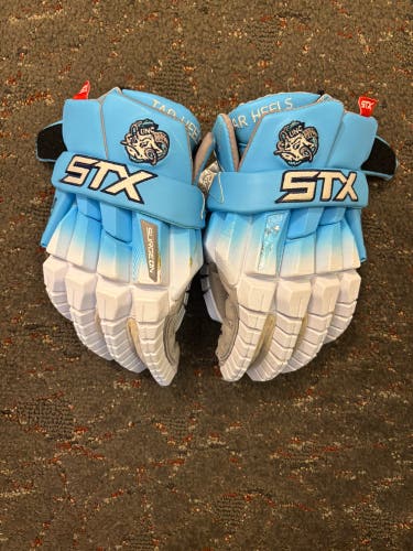 UNC STX RZR2 Lacrosse Gloves