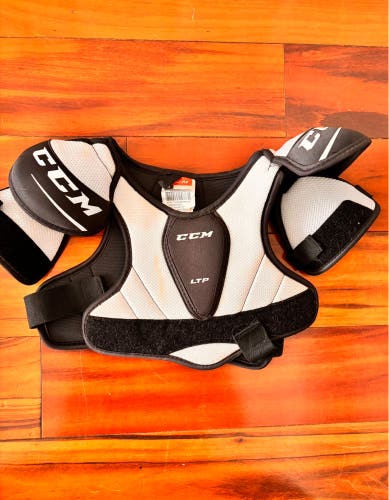 Medium Youth CCM LTP Shoulder Pads (Used)